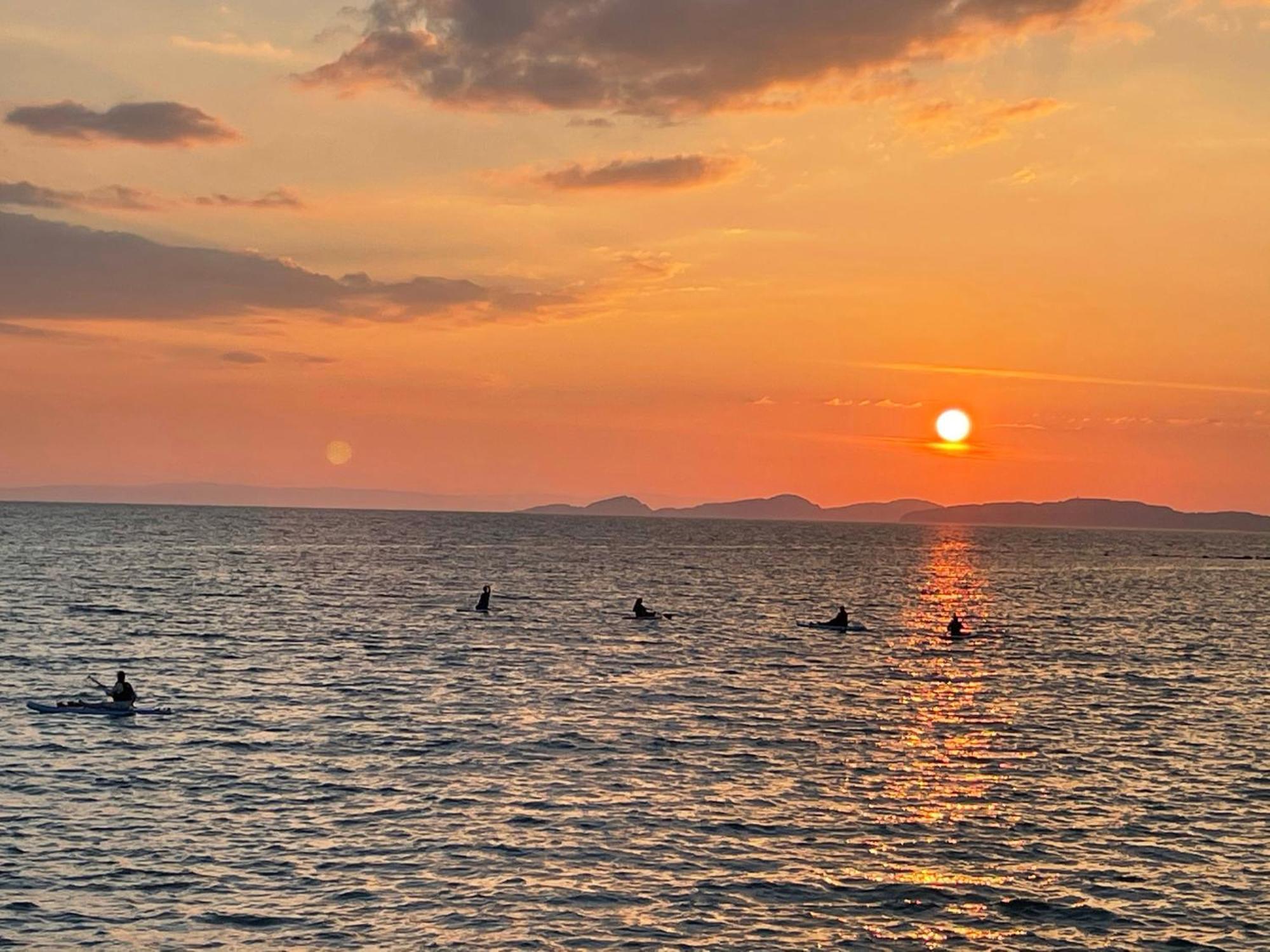 No27 Ayr Beach - Coorie Doon Stays المظهر الخارجي الصورة