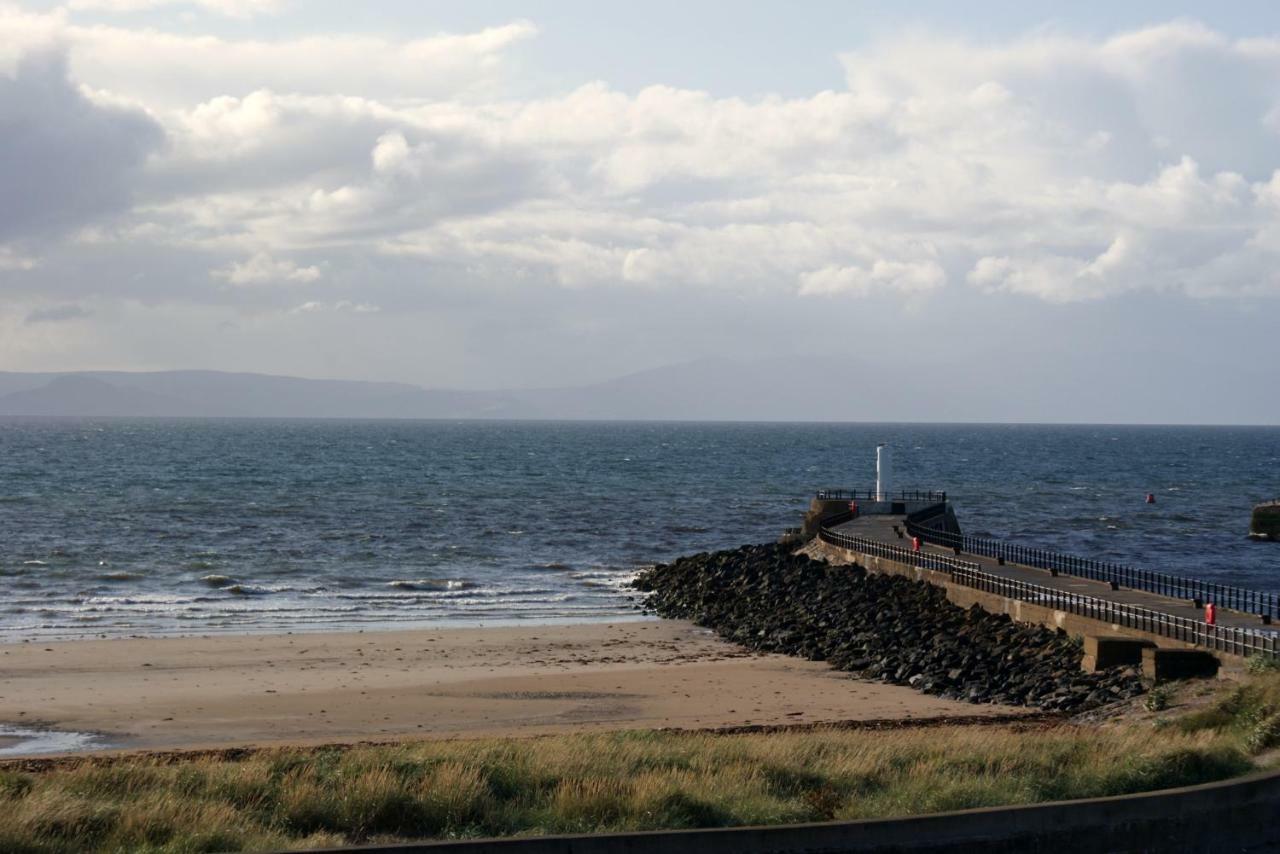 No27 Ayr Beach - Coorie Doon Stays المظهر الخارجي الصورة